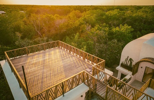 Tulum House | CASA TIRA TULUM - Award-Winning Luxury Mansion in the Heart of Tulum - Sleeps 16