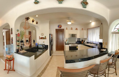 Playacar Fase I House | Casa Tomas Playacar - 4 Bed 4.5 bath Beach House with Pool in gated community
