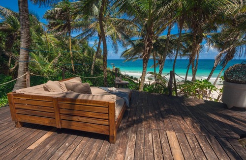 Zona Hotelera Villa | Casa Zaba Tulum 5 Bedrooms Magical beachfront property and access to the cenote