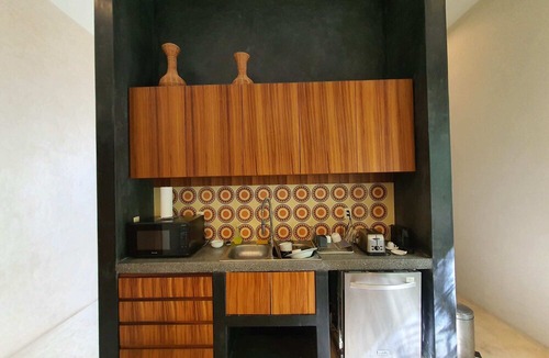 La Veleta Apartment | Casai | Secluded stay with a private garden inside eco-chic community