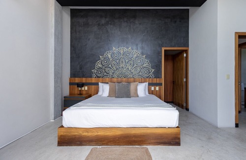 La Veleta Apartment | Casai | Toh Penthouse with private pool located in La Veleta