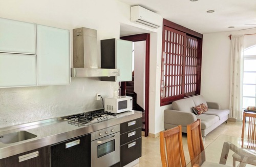Playacar House | Castle Segundo Picina Techo 25pax