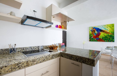Downtown Apartment | Central & Elegant & Huge 2BD Flat | Sleep 6 | Private balcony