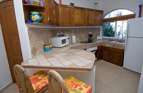 Zona Hotelera Norte Condo | Charming Mexican Hacienda