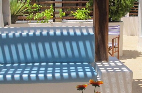 Tohoku Condo | Charming Penthouse, FREE INTERNET, CABLE and SAFE DEPOSIT BOX