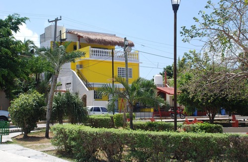Chemuyil House | Chemuyil : Authentic Mexico & 4 Minutes to White Sand Beach