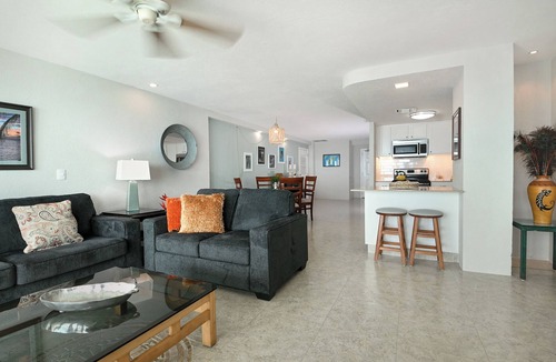 Colonia Andres Condo | Chic Ocean View Condo w/Terrace El Cantil 7CN