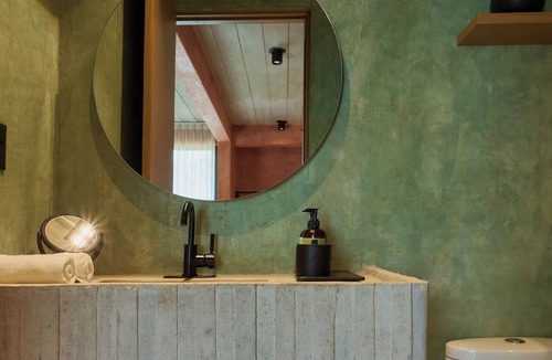 Brisas de Zicatela Hotel | Chic Studio with Pool, Steps to La Punta Beach