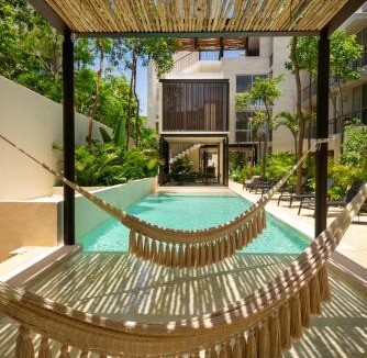 Tulum Hotel | Chic Studio with Private Pool & Rooftop