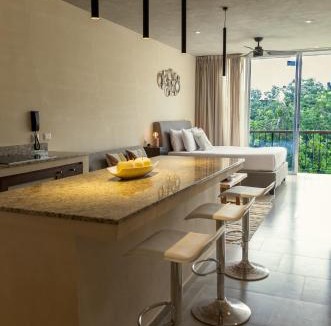Tulum Hotel | Chic Studio with Private Pool & Rooftop