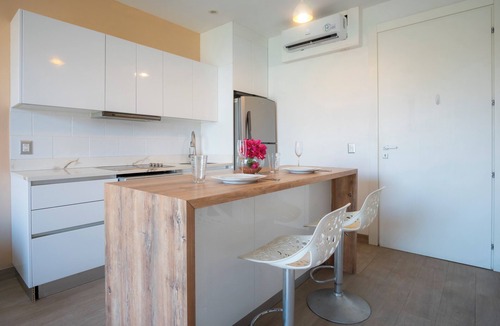 Zazil-ha Apartment | Close to the beach and 5th Avenue 1BD condo