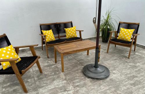 Alfredo V. Bonfil House | Closetoairport