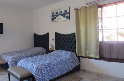 Centro Apartment | Comfortable Loft for 8 in Downtown Playa del Carmen