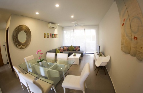 Gonzalo Guerrero Apartment | Comfy 2BR Condo at 38th Ave. by Happy Address