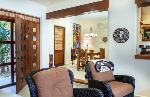 Puerto Morelos Condo | Condo de Los Amigos located in Las Iguanas, within an easy walk to the square and to the beach!