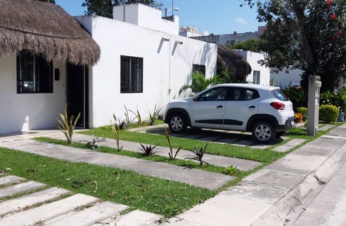 Puerto Morelos House | Corte de Los Angeles - Casa Santa Rosa