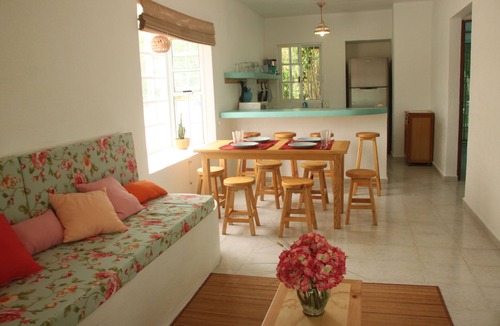 Chan Chemuyil House | Cosy house jungle view amazing location visiting Riviera Maya, 3min drive beach