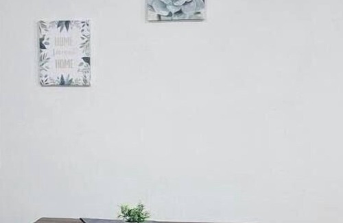 Flores Apartment | Cozy Apartment in front of the Airport and close to Flores Island