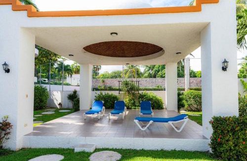 Zona Hotelera House | Cozy four bedroom in hotel zone