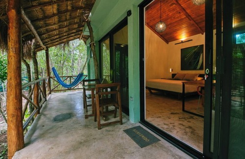 Cozumel Cabin | Cozy Jungle Retreat- Hot tub, Private Pool & Breakfast - 5 mins to Beach