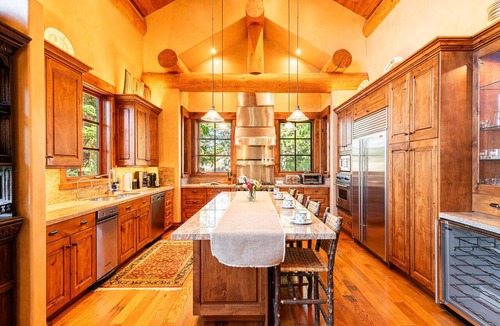 Deer Valley House | Deer Valley Ski Lodge + Hot Tub + dogs welcome