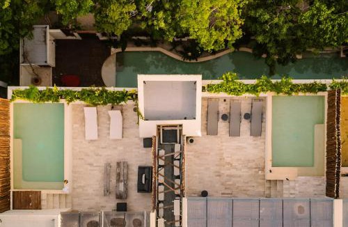 Zama Apartment | Deluxe 6BR Double Penthouse with 2 Private Roof Pools