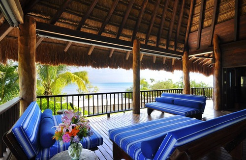 Villa Juarez Villa | Deluxe Handcrafted 4 BR Oceanfront Treehouse w/Private Chef - all meals included