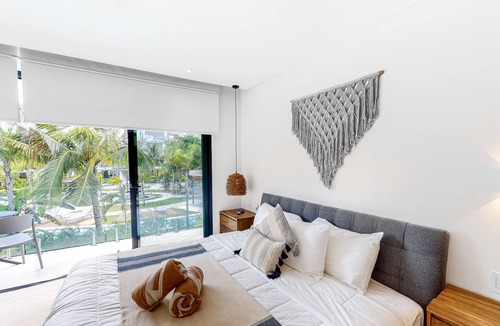 Tulum Apartment | Dog-Friendly Condo W/ Expansive Shared Pool, Balcony, Central AC, & Fast WiFi!