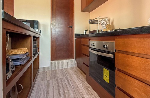 Puerto Aventuras Condo | Dolphin View 1 BR Boho Condo Just steps from the Beach