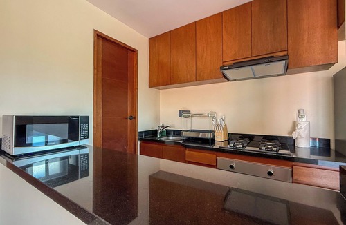 Puerto Aventuras Condo | Dolphin View 1 BR Boho Condo Just steps from the Beach