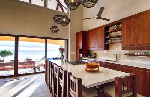 Isla Mujeres House | Double Lot 4BR Oceanfront Oasis + Pool + Concierge