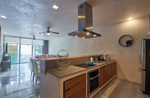 Zazil-ha Apartment | Downtown 4BR Home Beach at 200m 2 Apts in one