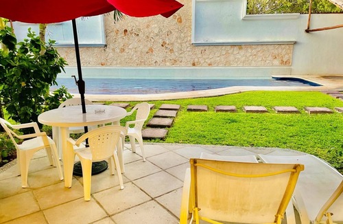 Playacar House | Economy Double Queen Room