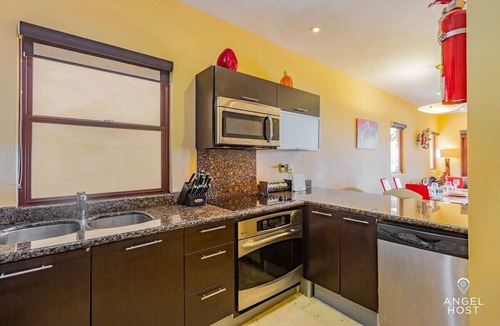 Downtown Condo | El Faro Beachside Condo w/Patio Huge Pool & BBQ