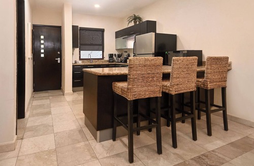 Downtown Condo | El Faro Oceanfront! 2 Bdrm Ground Floor C101