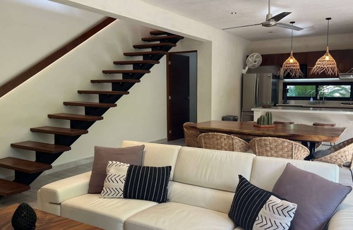 La Veleta House | Elegant Villa w/private pool & BBQ patio in fantastic Tulum AC, wifi.