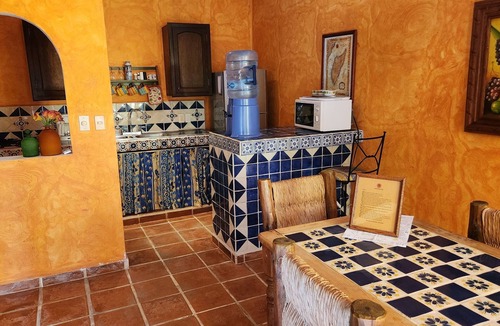 Colonia 10 De Abril Villa | Enjoy Mexican Colonial Style, with all the modern conveniences.