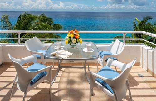 Zona Hotelera Norte Condo | Excellent Oceanfront 2BR Condo, South tower, the Best Views in the complex!