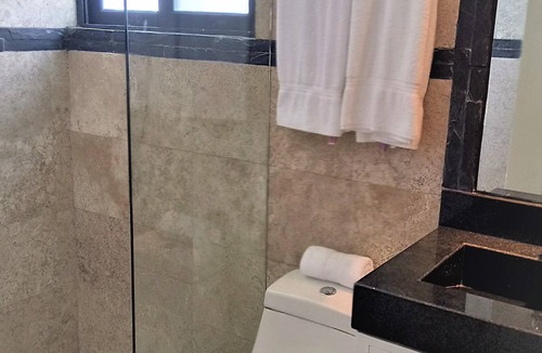 Luis Donaldo Colosio Apartment | Exclusive & Private | 2BR sleep 4 | 1 block from beach ✦✧✦