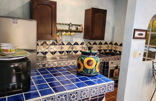 Colonia Adolfo Lopez Mateos Villa | Experience Mexican Colonial Style