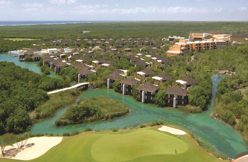 Mayakoba Hotel | Fairmont Mayakoba