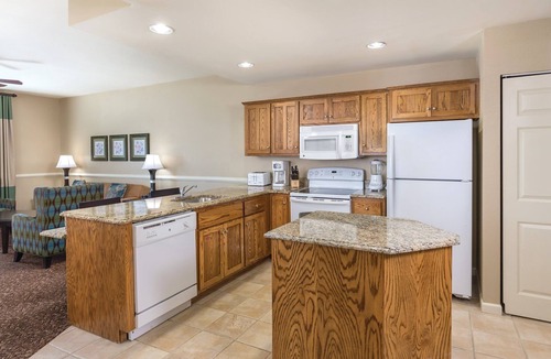 Williamsburg Resort | Family Friendly Countryside Resort Condos close to Colonial Williamsburg