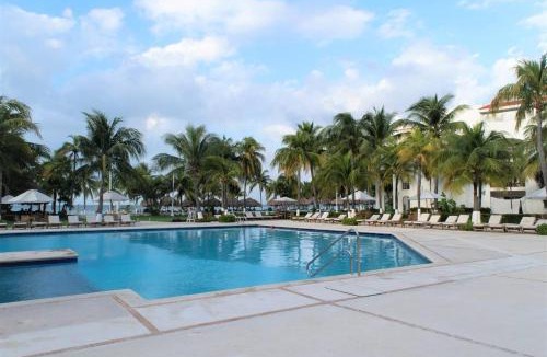Punta Cancun Apartment | Fantastic family villa on the best beach of Cancun