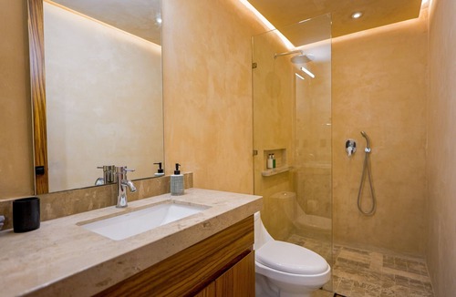 Tulsayab Hotel | First floor apartment near the beach