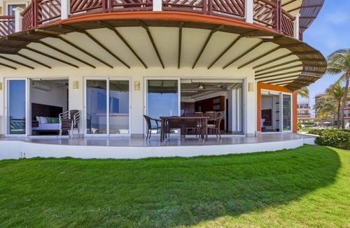 Bajos de Chila Apartment | Four bedroom, ocean front, Vivo Resorts, Palmarito