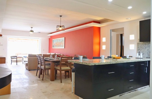 Puerto Morelos Apartment | Frente al Mar, Jacuzzi, Cama King, Estacionamento