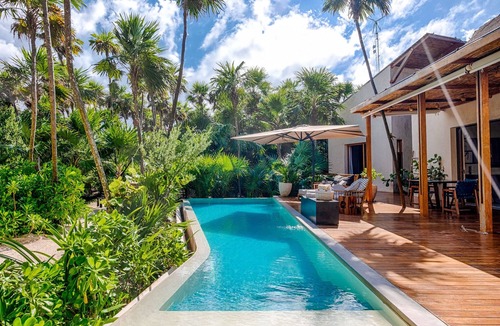 Chacchoben House | Fully serviced luxury beachfront villa in Tulumnn