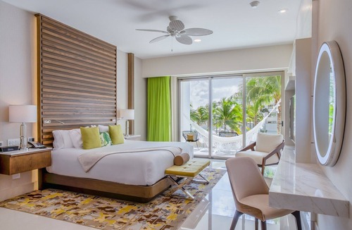 Playa Mujeres Hotel | Garza Blanca Resort & Spa Cancun