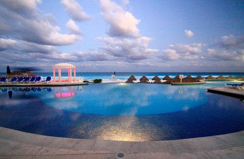 Zona Hotelera Hotel | Golden Parnassus Resort & Spa - All Inclusive (Adults Only)
