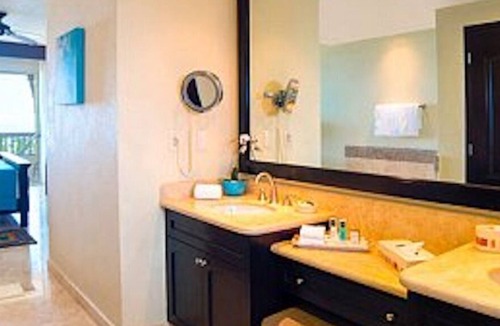 Puerto Juarez Resort | Gorgeous 2 Bedroom Suite Ocean View